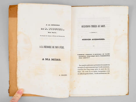 Comment constater la présence de l'acide arsénieux long-temps après l'inhumation d'un cadavre ? [ Edition originale - Livre dédicacé par l'auteur ] ...