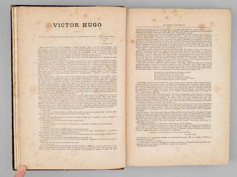 Les Hommes d'Aujourd'hui (104 premiers numéros du n° 1 au n° 104 ) [ Contient : ] N°1: Victor Hugo ; n° 2. Léon Cladel ; n° 3 : Constant Coquelin ; n° ...