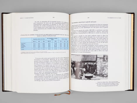 Histoire générale de la Bretagne et des Bretons. (2 Tomes - Complet) Tome I : Les Bretons : des Vénètes à nos jours ; Tome II : Culture et Mentalités ...