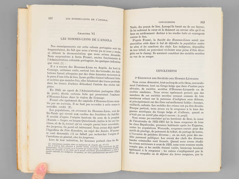 Les Sociétés secrètes des hommes-léopards en Afrique noire.. JOSET, Paul-Ernest ; (GRIAULE, Marcel)