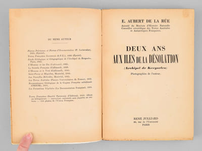 Deux ans aux iles de la Désolation. Archipel de Kerguelen