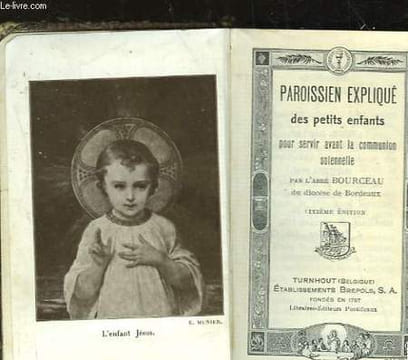 PAROISSIEN EXPLIQUE DES PETITS ENFANTS POUR SERVIR AVANT LA COMMUNION SOLENNELLE. BOURCEAU ABBE