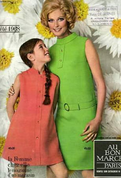 AU BON MARCHE, PARIS, ETE 1968. COLLECTIF