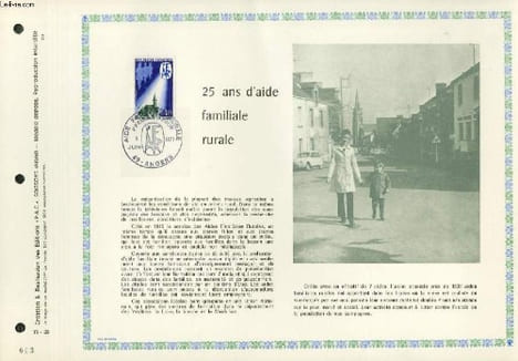 FEUILLET ARTISTIQUE PHILATELIQUE - PAC - 71 - 23 - 25 ANS D'AIDE FAMILIALE RURALE. COLLECTIF