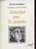 Assassiné avec les pauvres - Collection l'Evangile au vingtième siècle.. Romero Oscar