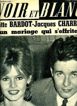 Noir et blanc n° 786 - B. Bardot-J.Charrier : un mari trop jeune, une femme trop célèbre, Les cerfs de la forêt de Dreux ont semé la guerre au village ...