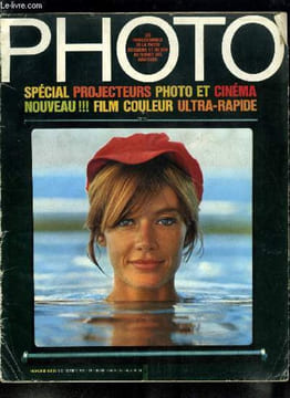 Photo n° 2 - Couverture : Françoise Hardy, Chasse ouverte toute l'année, La deuxième bobine de Marie Dubois, Les corps illuminés, Visages de femmes, ...
