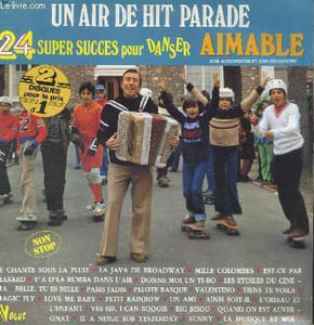 2 DISQUES VINYLES 33T DISQUE 1: JE CHANTE SOUS LA PLUIE, LA JAVA DE BROADWAY, MILLE COLOMBES, EST-CE PAR HASARD, Y'A D'LA RUMBA DANS L'AIR, DONNE MOI UN TI-BO, LES ETOILES DU CINEMA, BELLE TU ES BELLE. DISQUE 2: MAGIC FLY, LOVE ME BABY, BIG BISOU, SUNNY.