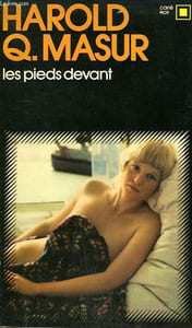 LES PIEDS DEVANT. COLLECTION : CARRE NOIR N° 140