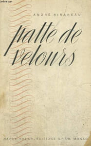 PATTE DE VELOURS