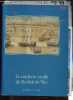 Lot: La corderie de Rochefort + nombreuses plaquette et coupures de presse sur Rochefort.. Vivant Perrine, Collectif