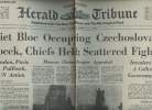 A la une - Fac-similé 39- vol. 8- Herald Tribune International n°26625 Thurday, august 22 1968 - Soviet Bloc occupying Czechoslovakia; Dubcek, Chies ...