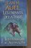 "Les enfants de la terre - 3 - Les chasseurs de Mammouths - ""Pocket"" n°3267". Auel Jean M.