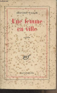 Une femme en ville
