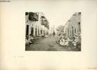Rue des Ouled-Nayl- Une photogravure en monochrome extraite de la revue mensuelle L'Algérie artistique et pittoresque (vers 1890).. Collectif