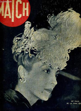MATCH N° 52 - 29 juin 1939 - A la tour Eiffel, les parisiennes lancent le chapeau du cinquantenaire - Empereur et Impératrice, ils reviennent en ...
