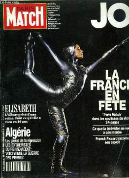 PARIS MATCH N° 2230 - Barbra Streisand : je vis seule mais je sens que ça ne va pas durer, Roman Polanski : je ne suis pas le Pygmalion d'Emmanuelle, ...