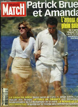 PARIS MATCH N° 2773 - L'amour en plein soleil par Katherine Pancol, MAM fait planer l'armée par Jean Pierre Biot, La cour des miracles est de retour ...