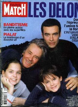 PARIS MATCH N° 2800 - SRPJ : les superflics a l'assaut par Jean Michel Turpin, Delon : la force est dans son clan par Catherine Schwaab, La vie de ...