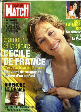 PARIS MATCH N° 3004 - La misère s'échoue toujours a Sangatte par Anne de Loisy, Miss France : la reine de coeur est la première dauphine par Mariana ...