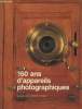 150 ans d'appareils photographiques à travers la collection Michel Auer, 150 years of cameras trough the Michel Auer collection. Sommaire : Apparils ...