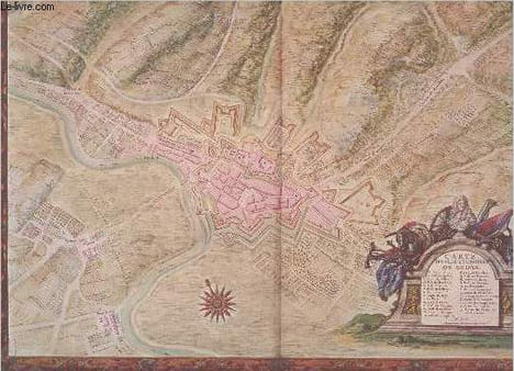 Pochette de feuillets d'environ 100 plans anciens de régions des France. Vanuxem Jacques, Collectif