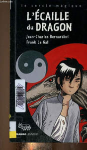 "L'écaille du dragon (Collection ""Le cercle magique"")"