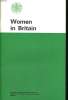 WOMEN IN BRITAIN. BRITISH INFORMATION SERVICES. COLLECTIF