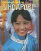 Papineau's guide to Singapore. Hutton Wendy, Hullett Arthur