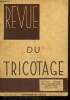 Revue du tricotage, n°11 (15 novembre 1936) : Manières de disposer les ajours / Costume pour garçonnet / Un robe en angorette / Deux nouveaux points / ...