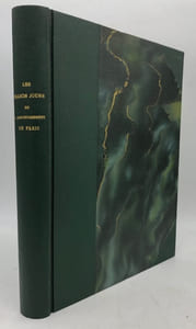 Les Grands jours du 1er arrondissement de Paris. La préface de cet ouvrage est de Julien Cain. Les textes sont de : André Billy, Alexandre Arnoux, Pierre Mac Orlan, André Warnod. Le frontispice a été composé et gravé par Daragnès. Les gravures en taille-douce et les dessins in-texte sont de Galanis, Christian Bérard, Falké et Touchagues