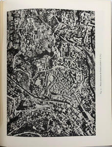 Le Développement urbain en Provence de l'époque romaine à la fin du XIVe siècle. (archéologie et histoire urbaine)