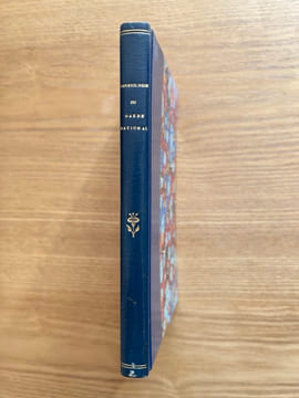 Physiologie du Garde national. Vignettes de MM. Maurisset et Trimolet. 3e édition. HUART (Louis)