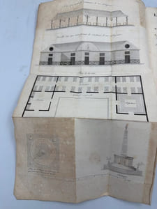 Les infortunes de plusieurs victimes de la tyrannie de Napoléon Buonaparte. ou tableau des malheurs de soixante-onze Français déportés sans jugement aux îles Séchelles, à l'occasion de l'affaire de la machine infernale, du 3 nivôse an IX (24 décembre 1800). Par l'une des deux seules victimes qui aient survécu à la déportation