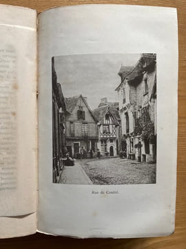 Histoires et légendes du pays de Châteaubriant. Promenades aux environs. Monuments civils et religieux, antiquités et curiosités. Par l'auteur de ...