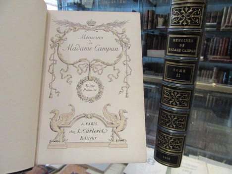 Mémoires de Madame Campan sur la Vie Privée de Marie-Antoinette. CAMPAN Madame