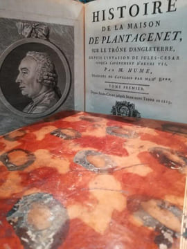 Histoire d'Angleterre. - Plantagenet-Tudor-Stuard-. HUME