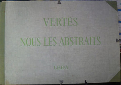 Nous les abstraits.