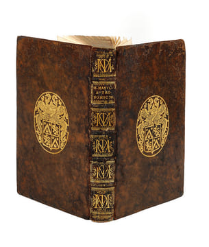 M. Manil Asto, omicon libri quinque. Josephus Scaliger Iul. Caes. F. recensuit ac pistino ordini suo restituit. Ejusdem Ios. Scaligeri Commentarius in ...