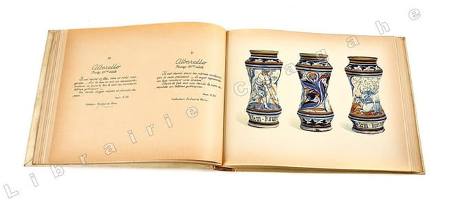 Majoliques italiennes [Illustrations : Desroches].