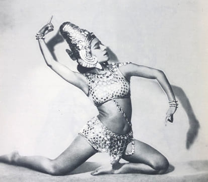 Des danseurs qui sortent du cadre. I. Nyota Inyoka.. Roudanez (Loulou) :