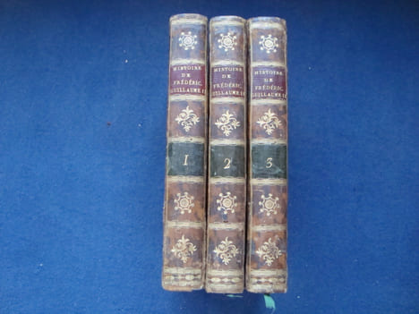 DICTIONNAIRE DES ANTIQUITES GRECQUES ET ROMAINES. BARRAL Pierre .