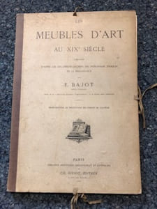 LES MEUBLES D'ART AU XIXe SIÈCLE
Composés d'après des documents anciens des principales époques de la renaissance