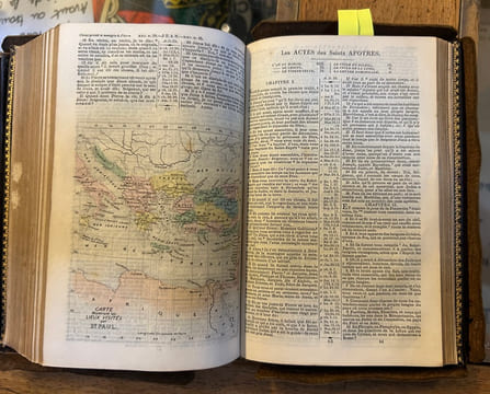 La Sainte Bible contenant l'Ancien et le Nouveau Testament
accompagnée de nombreux renvois aux passages les plus importants et les plus remarquables. ...