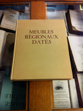 MEUBLES RÉGIONAUX DATÉS. SUZANNE TARDIEU
