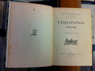 L'équitation moderne par un officier de cavalerie.