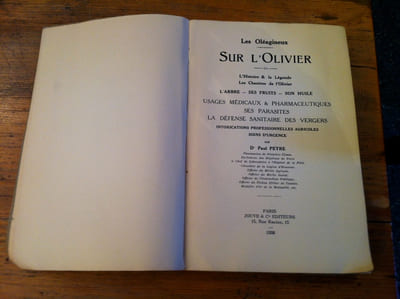 SUR L'OLIVIER - LES OLÉAGINEUX (1er série)