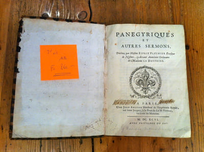 PANEGYRIQUES ET AUTRES SERMONS préchez par Messire Esprit Fléchier, Evesque de Nismes, cy-devant Aumônier Ordinaire de Madame La Dauphine.