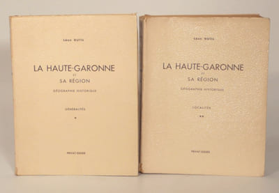 LA HAUTE-GARONNE ET SA RÉGION. GÉOGRAPHIE HISTORIQUE 11 cartes ou croquis. Nombreuses illustrations dans le texte et hors-texte. Tome 1 : Généralités. Tome 2 : Localités. [2 volumes].