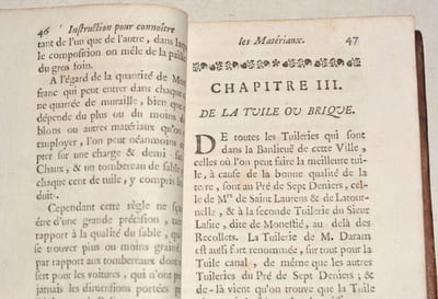 LES US ET COUTUMES DE LA VILLE DE TOULOUSE, avec des Instructions pour connoître les matériaux, et généralement tout ce qui concerne la Bâtisse. Par feu M. LEBRUN, [...]. Où l'on a ajouté plusieurs Règlements relatifs ausdites Coûtumes. 